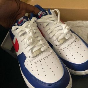 Nike Air Force 1